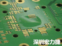 散熱差可能導致PCB阻焊層的剝離。